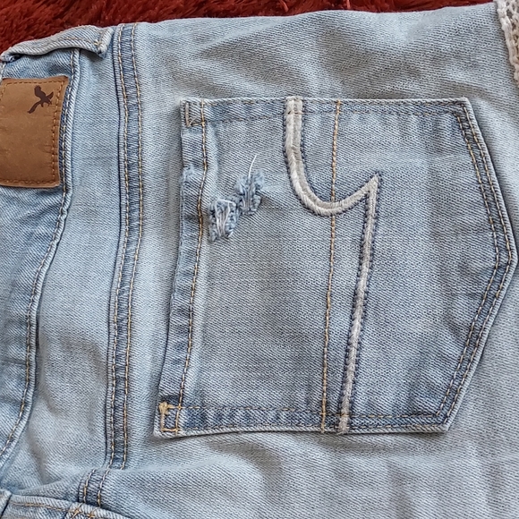 American Eagle Shortie Jean Shorts - Picture 4 of 10